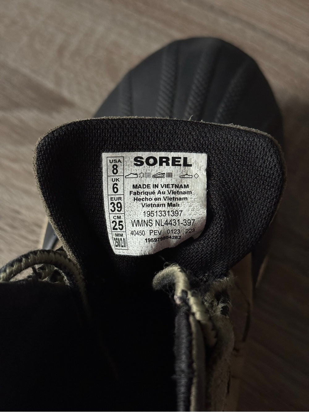 Sorel Out N About Duck Boots Women's Size 8 Olive Suede Waterproof Ankle Boots - Picture 5 of 5